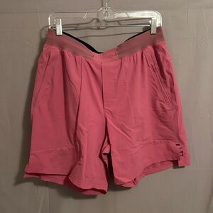 Lululemon perfect condition Pink Athletic Shorts size Large